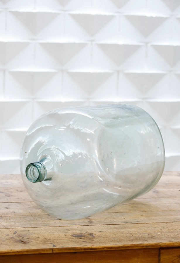 Botella de cristal soplado
