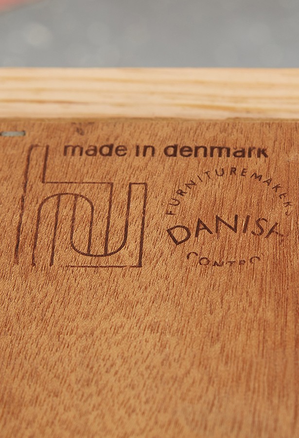 Estantería Hundevad 60s, sello fabricante danish furniture
