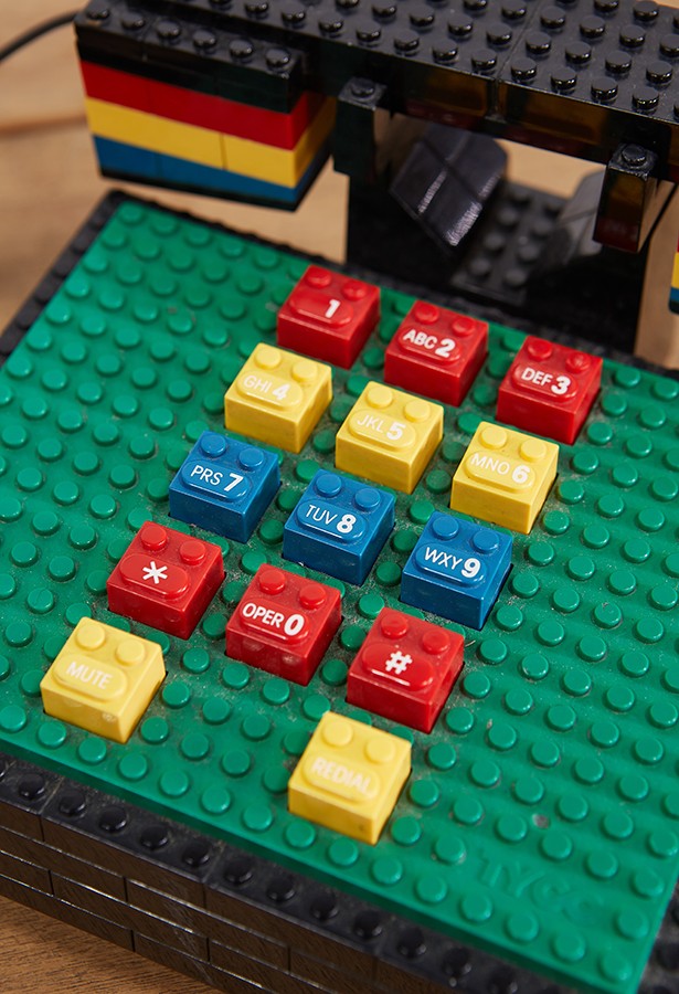 Teléfono Lego detalle teclas