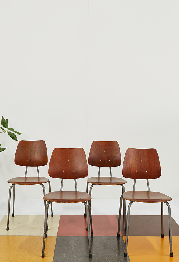 Conjunto de 4 sillas school