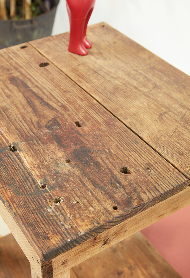 Mesa rústica madera detalle